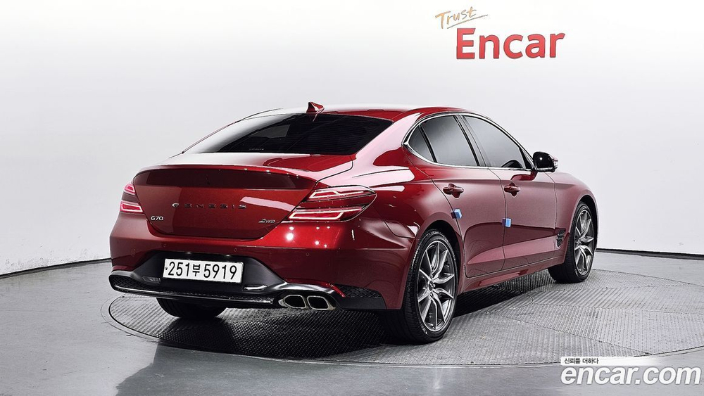 Genesis The New G70 Бензин 2.0T 4WD (10.2021)