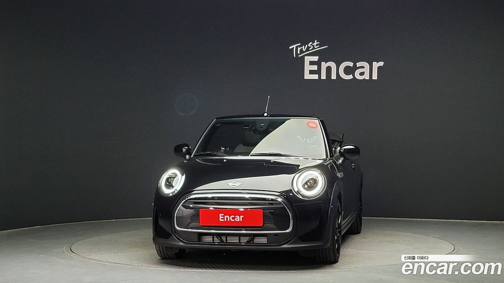 Mini Cooper Convertible Classic (02.2024)