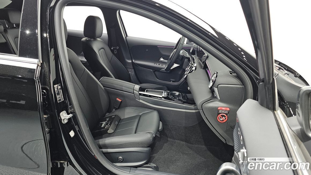 Mercedes-Benz A-Class W177 A220 Sedan (04.2024)