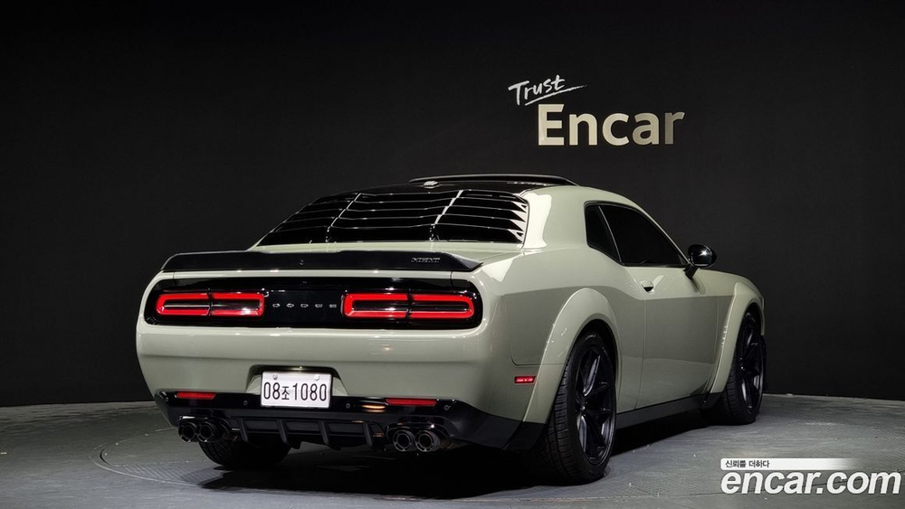 Dodge 챌린저 5.7 (12.2019)
