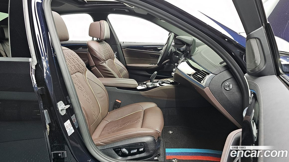 BMW 5 Series (G30) 530e M Sports (05.2021)