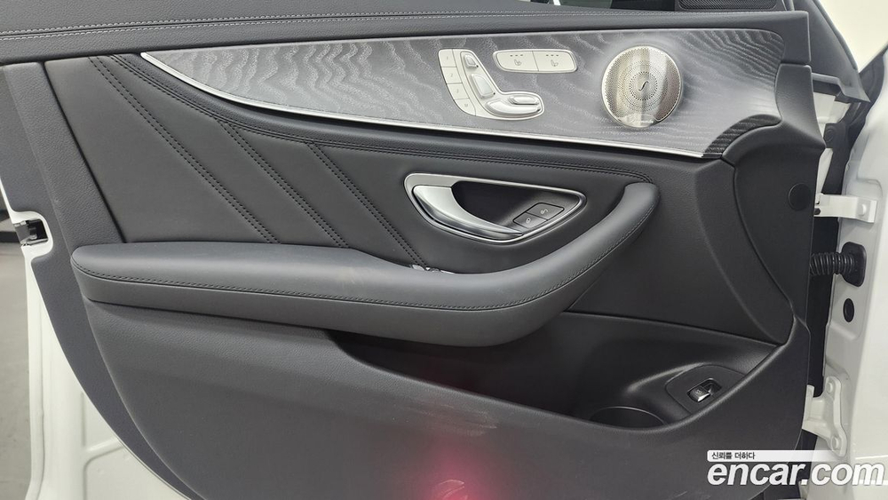 Mercedes-Benz E-Class W213 E53 AMG 4MATIC+ (11.2022)