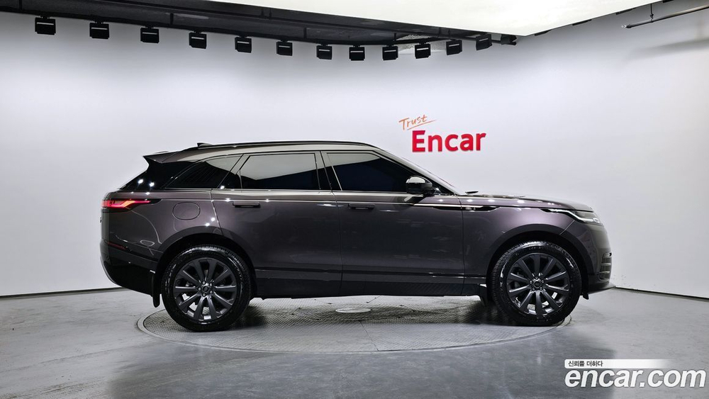 Land Rover Range Rover Bella 2.0 P250 R-Dynamic SE (09.2023)