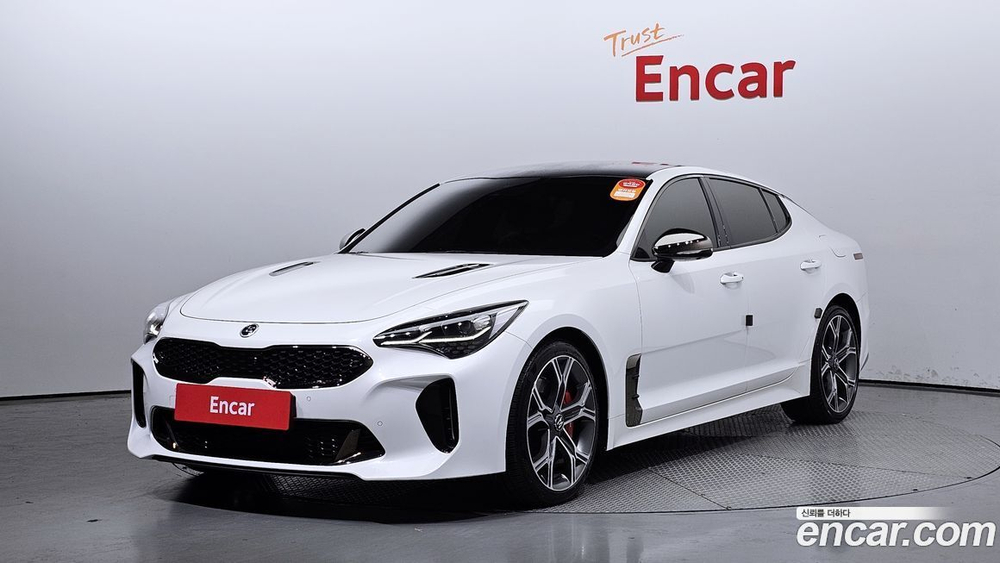 Kia Stinger 2.0 Turbo 2WD (09.2019)