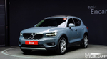 Volvo XC40 B4 Momentum (11.2020)