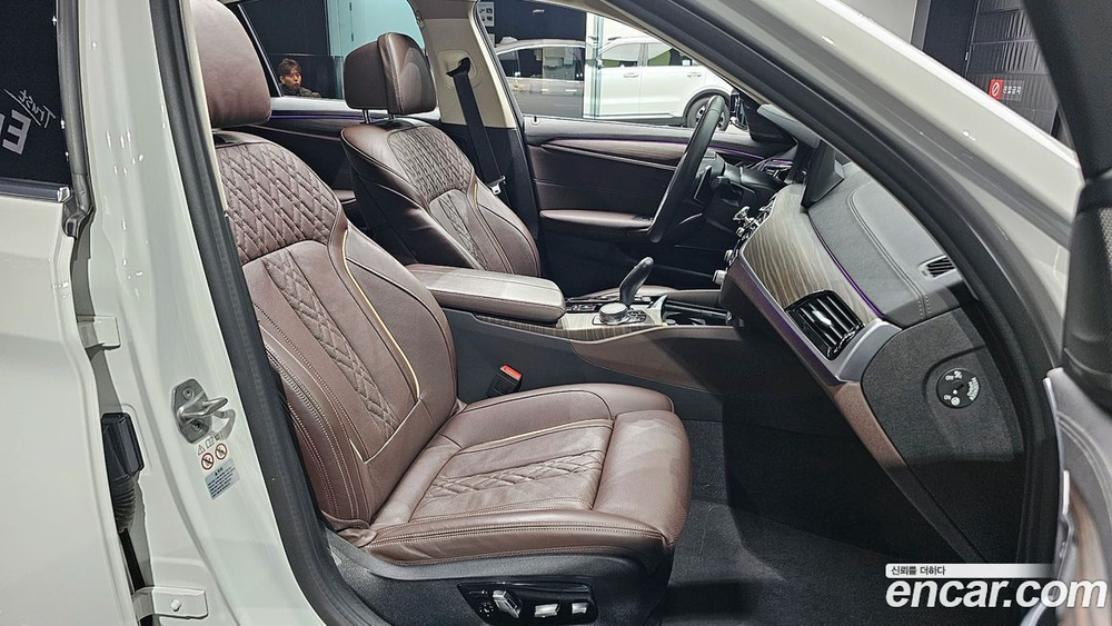BMW 5 Series (G30) 530i xDrive Luxury (01.2021)