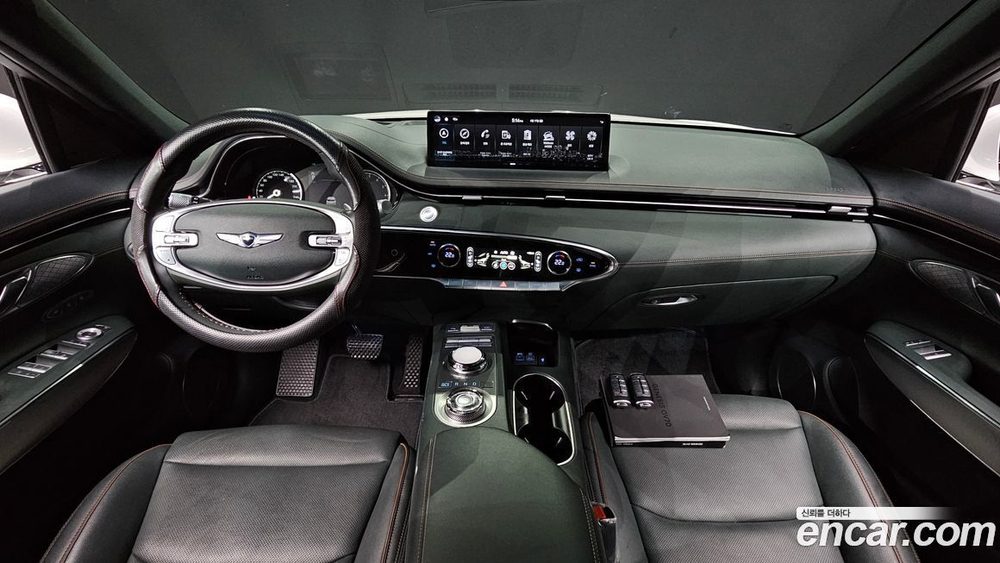 Genesis GV70 2.5T Бензин AWD (11.2021)