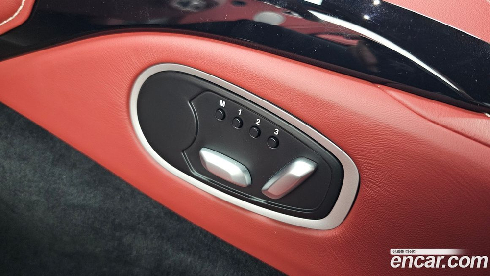 Aston Martin Vantage 2 Generation 4.0 V8 Coupe (03.2023)