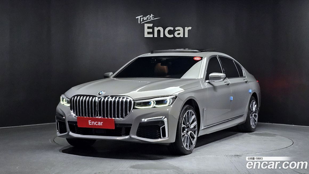BMW 7 Series (G11) (06.2022)