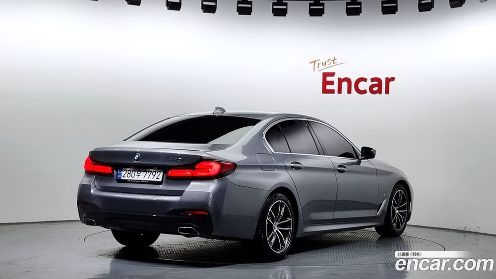 BMW 5 Series (G30) 520i M Sports (03.2023)