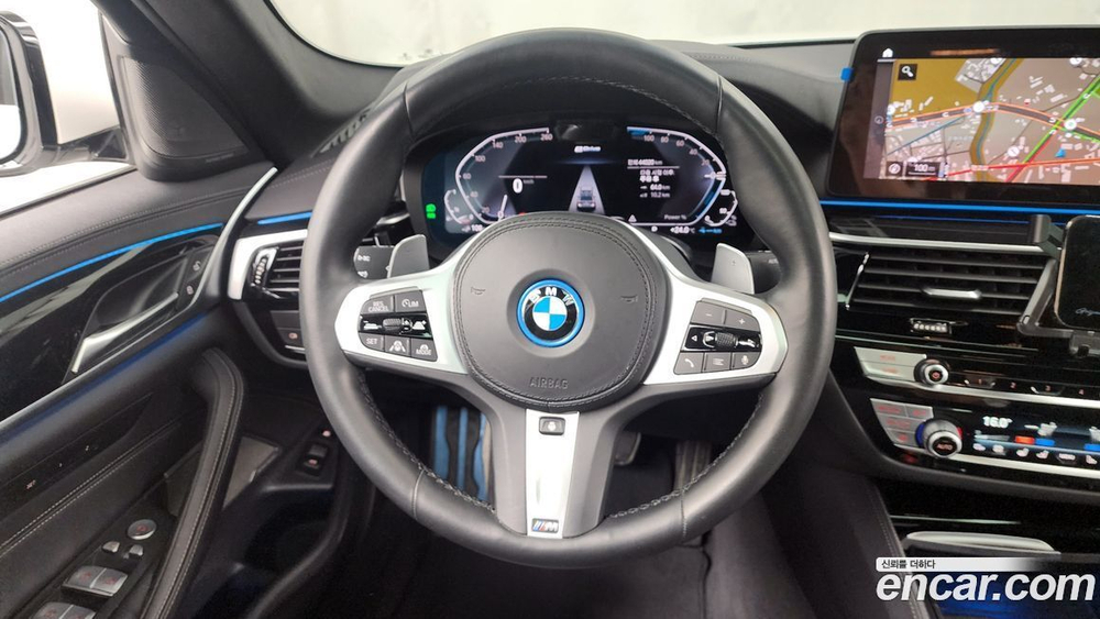 BMW 5 Series (G30) 530e M Sports (09.2021)