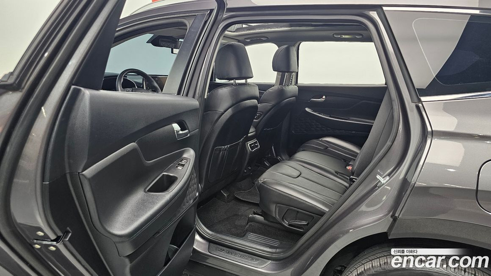 Hyundai The New Santa Fe Бензин 2.5T 4WD (06.2021)
