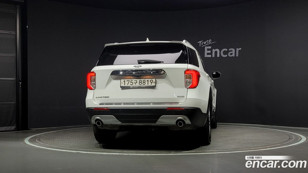 Ford Explorer 6 Generation 2.3 Limited 4WD (12.2020)