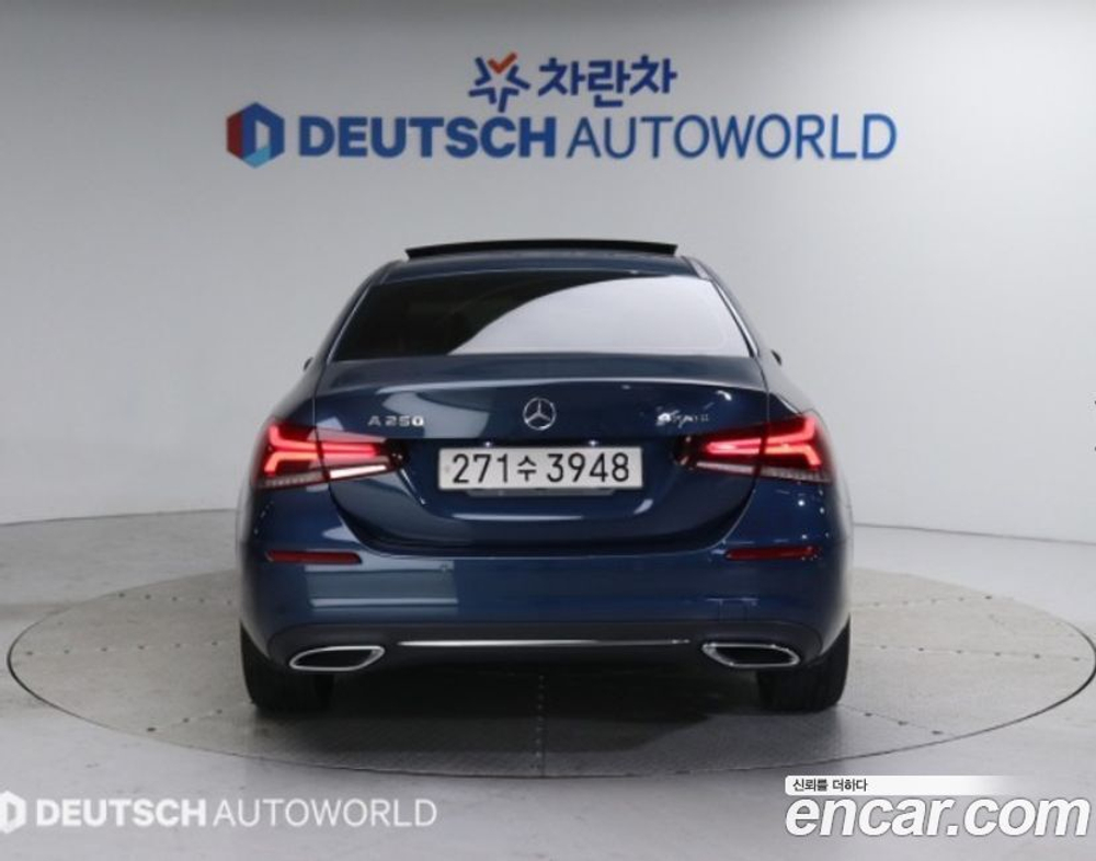Mercedes-Benz A-Class W177 A250 4MATIC Sedan (09.2022)