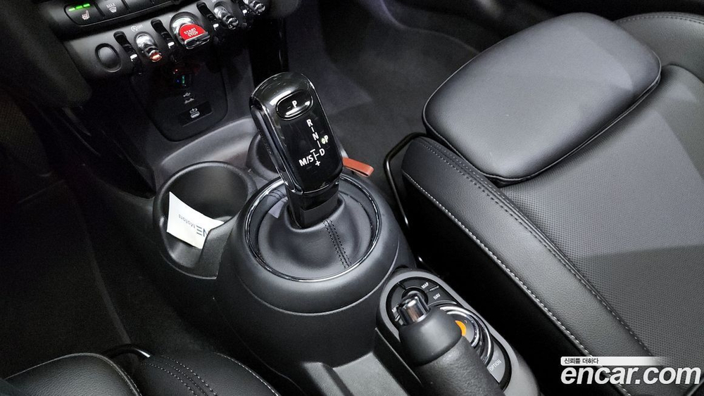 Mini Cooper HIGH (06.2020)