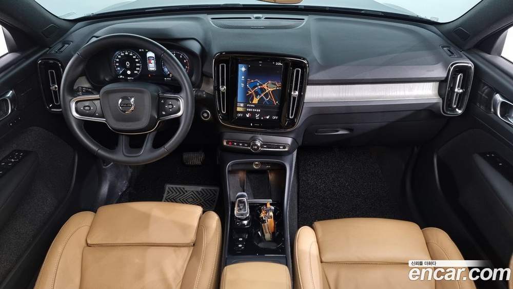 Volvo XC40 B4 Inscription (06.2022)