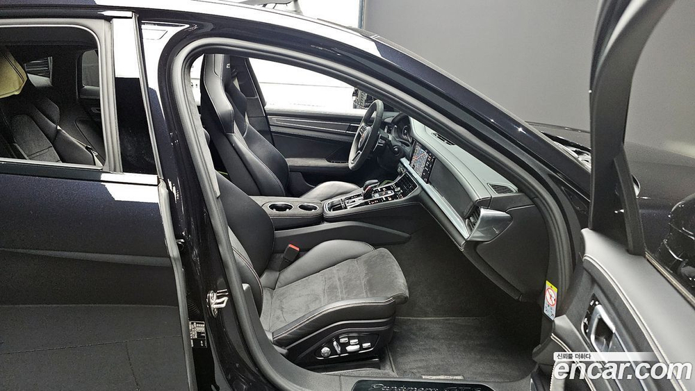 Porsche Panamera (971) 4.0 GTS (12.2019)