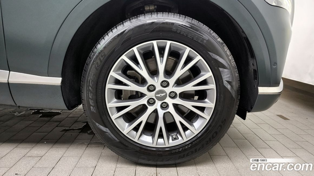 Genesis GV80 2.5T Бензин AWD (08.2021)