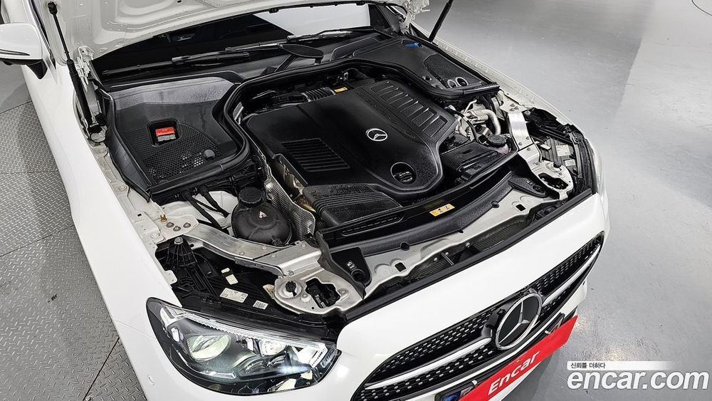Mercedes-Benz E-Class W213 E450 4MATIC Cabriolet (03.2022)