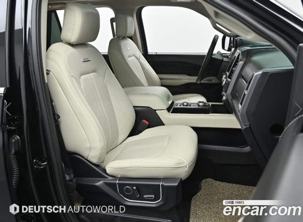 Ford Expedition Platinum 4WD (10.2021)