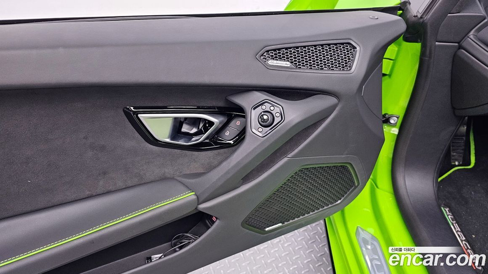 Lamborghini Huracan LP610-2 에보 Spider (11.2022)