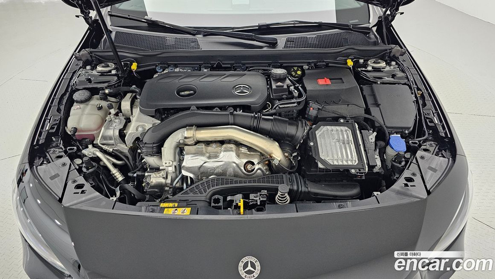 Mercedes-Benz A-Class W177 A220 Hatchback (02.2024)
