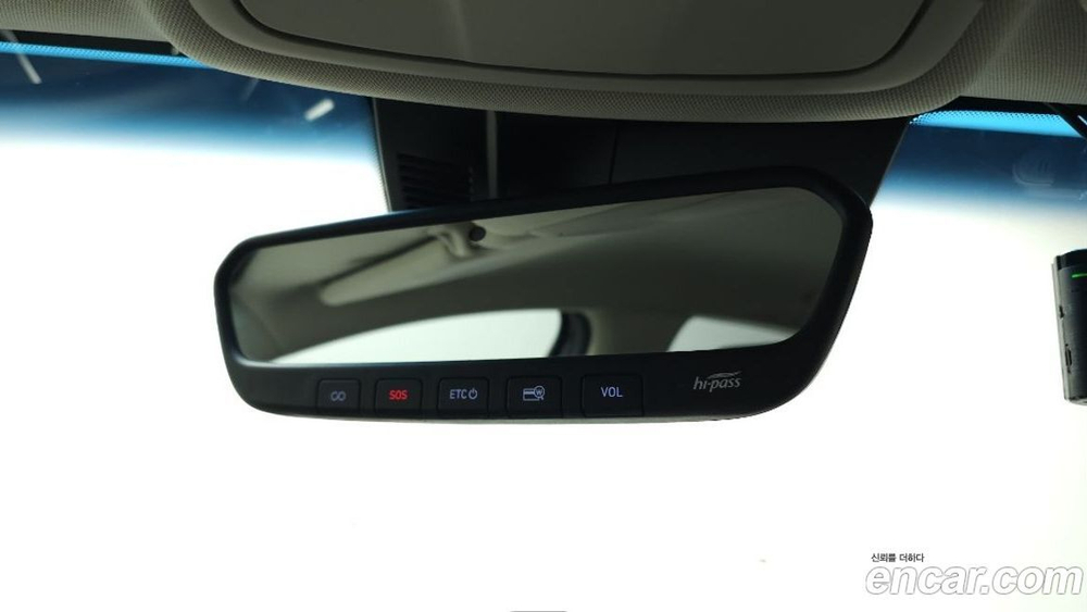 Genesis G70 2.0T AWD (05.2020)