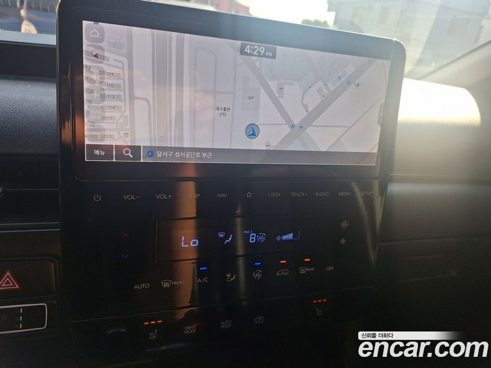 Hyundai Staria Cargo 5인승 (01.2022)