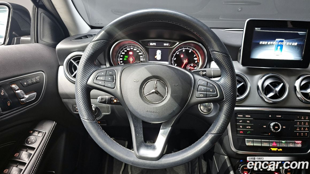 Mercedes-Benz GLA-Class X156 GLA220 Premium (09.2019)