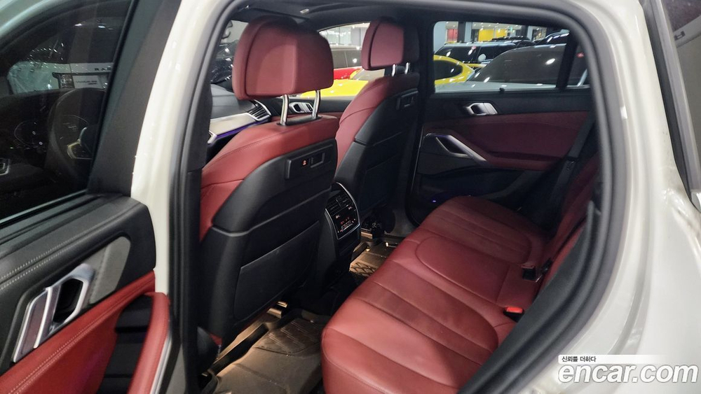 BMW X6 (G06) xDrive40i M Sports (12.2020)