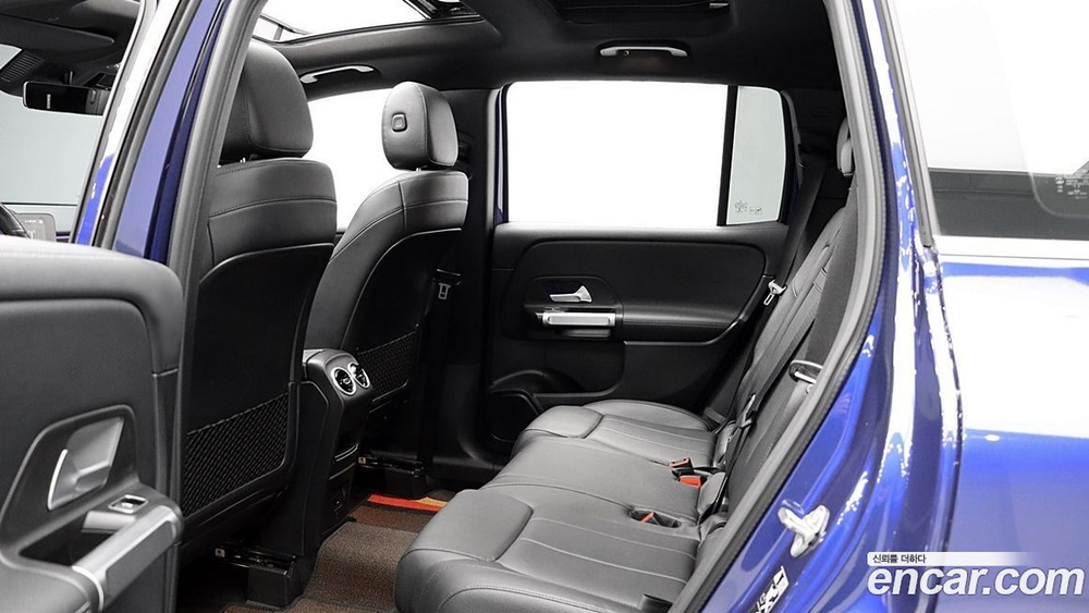 Mercedes-Benz GLB-Class X247 GLB220 (12.2020)