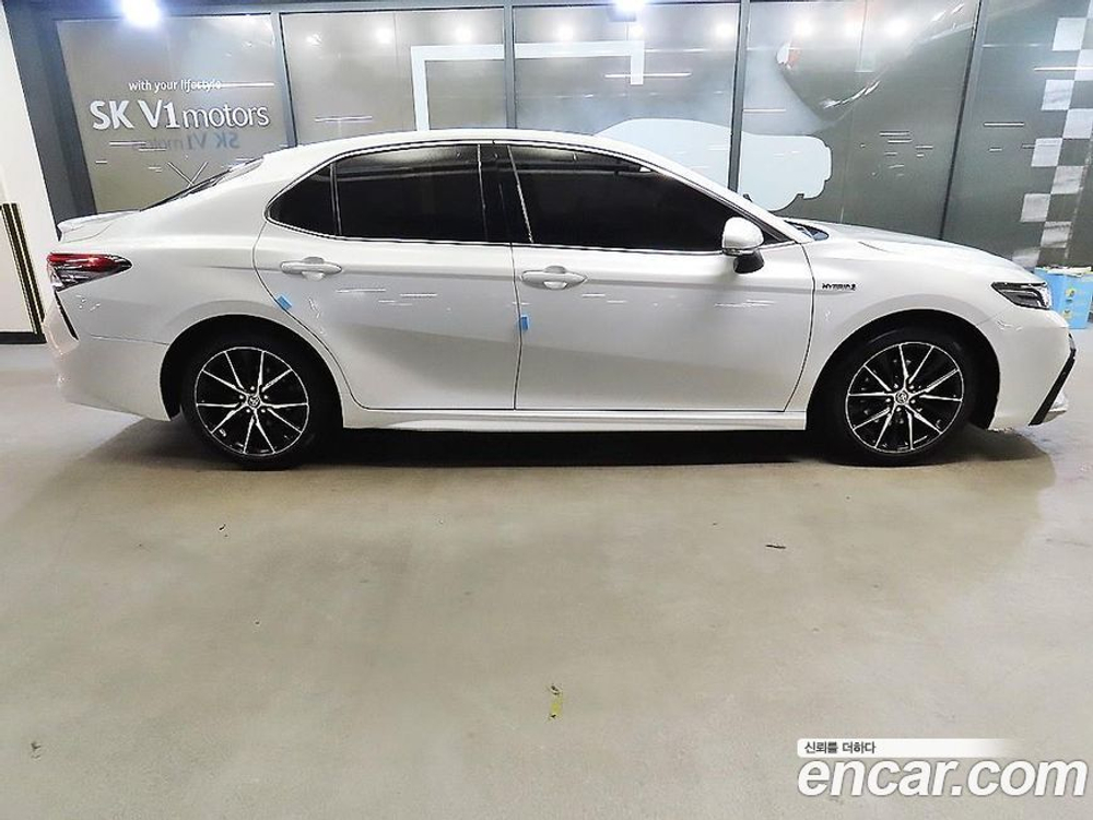 Toyota Camry (XV70) 2.5 XSE Hybrid (10.2021)