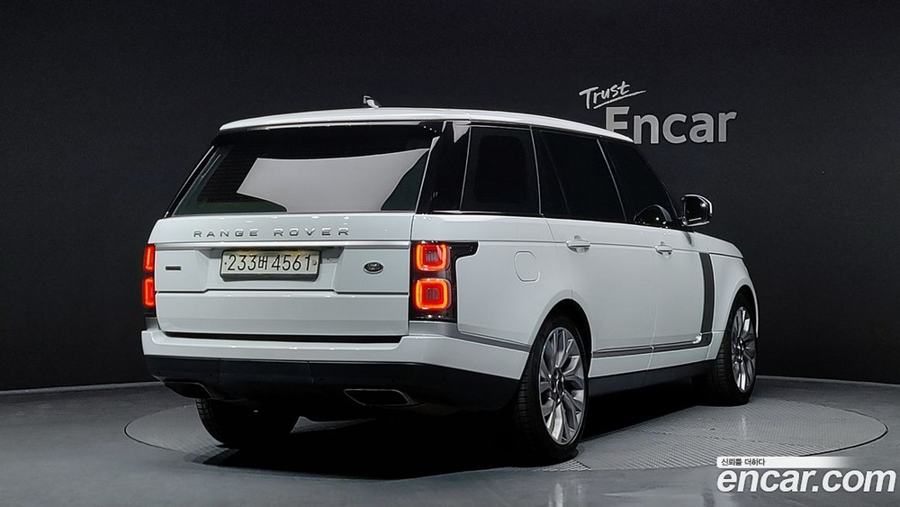 Land Rover Range Rover 4 Generation 4.4 SDV8 AB LWB Дизель (03.2020)
