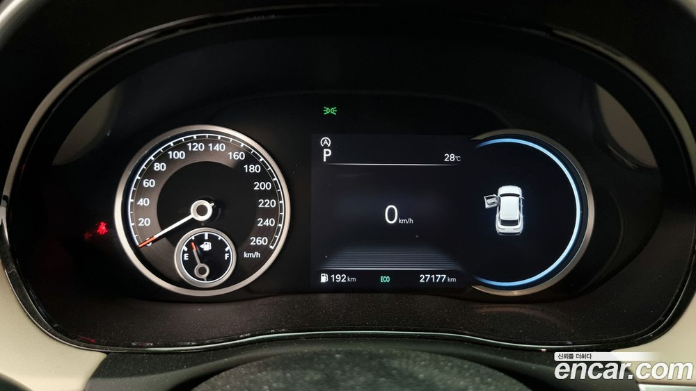 Genesis GV70 2.5T Бензин 2WD (06.2021)