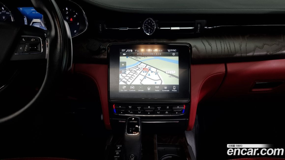 Maserati Quattroporte 3.0 Дизель GranLusso (12.2019)