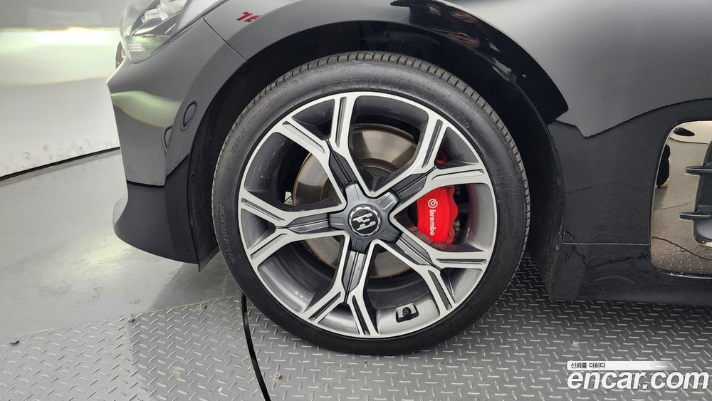Kia Stinger 3.3 Turbo AWD (07.2020)