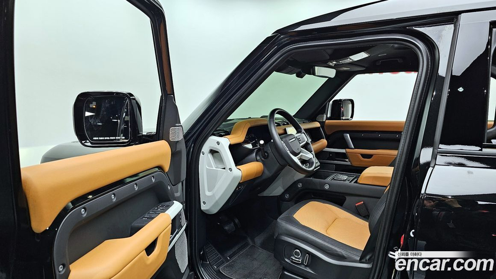 Land Rover Defender (L663) 130 D300 X-Dynamic HSE (08.2023)