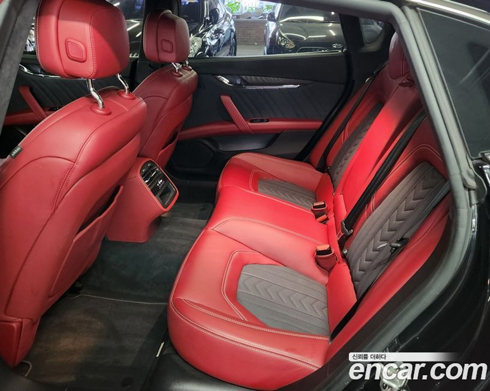 Maserati Quattroporte 3.0 V6 GranLusso (07.2020)