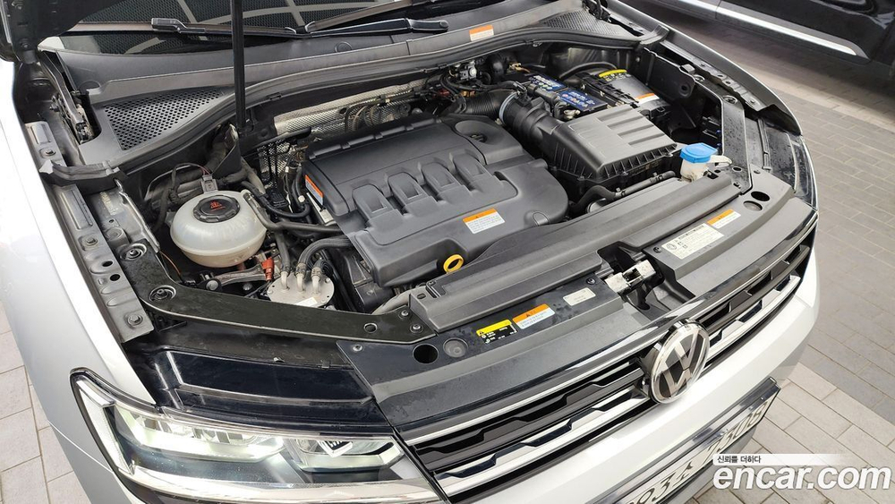 Volkswagen Tiguan 2 Generation 2.0 TDI Premium (03.2020)