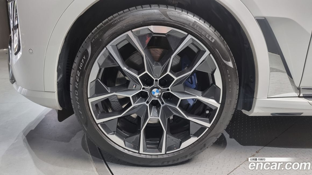 BMW X7 (G07) xDrive 40d M Sports 6-и местный (08.2023)