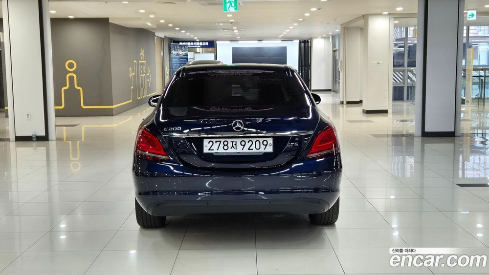 Mercedes-Benz C-Class W205 C200 (12.2019)