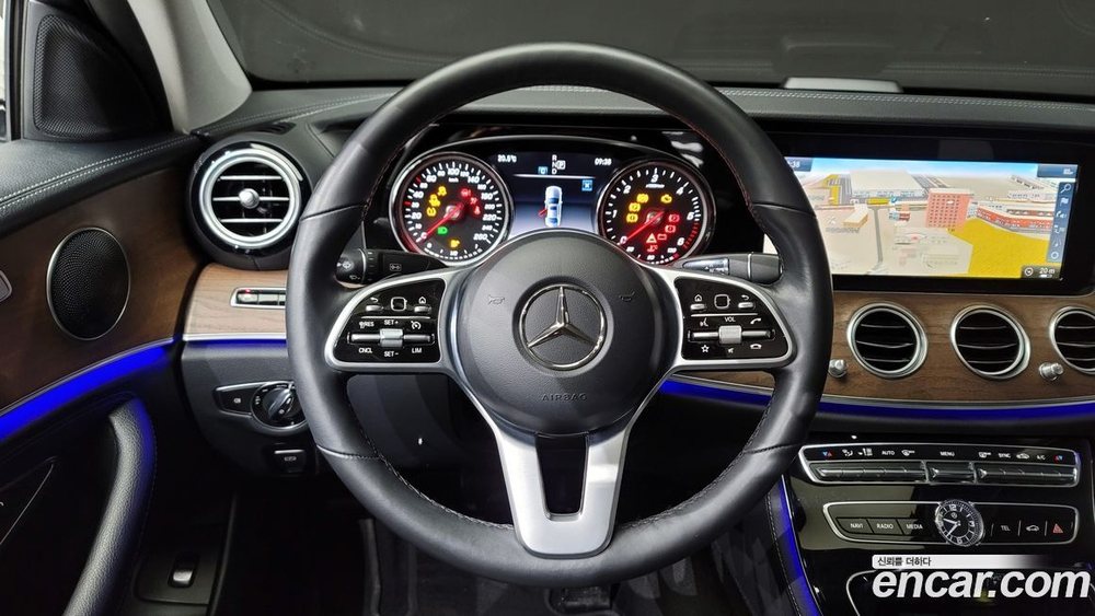 Mercedes-Benz E-Class W213 E220d 4MATIC Exclusive (09.2019)