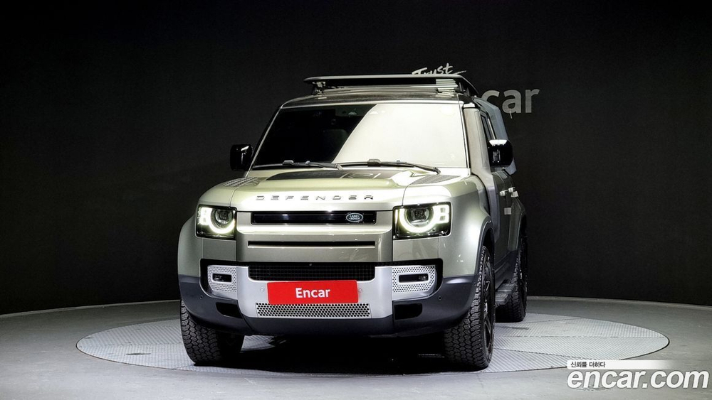 Land Rover Defender (L663) 110 D240 SE (12.2020)
