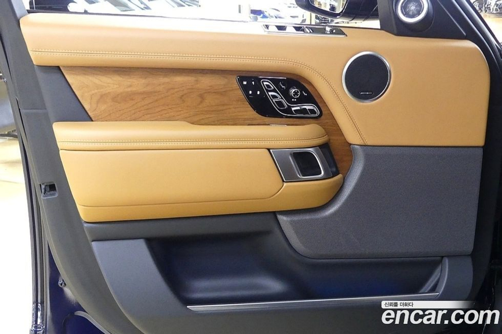 Land Rover Range Rover 4 Generation 4.4 SDV8 AB Дизель (01.2020)