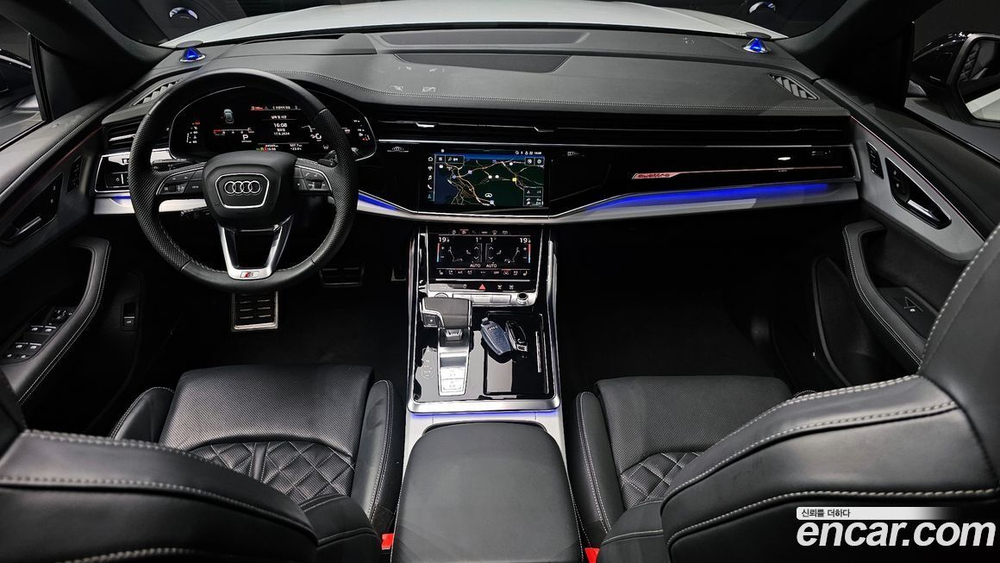 Audi Q8 55 TFSI Quattro Premium (03.2021)