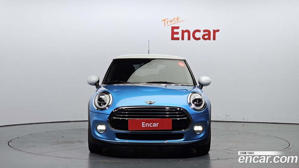 Mini Cooper Basic (08.2019)
