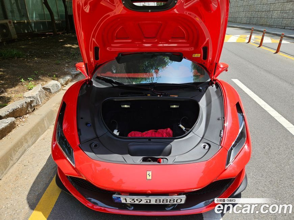 Ferrari F8 Tribute 3.9 V8 (06.2020)