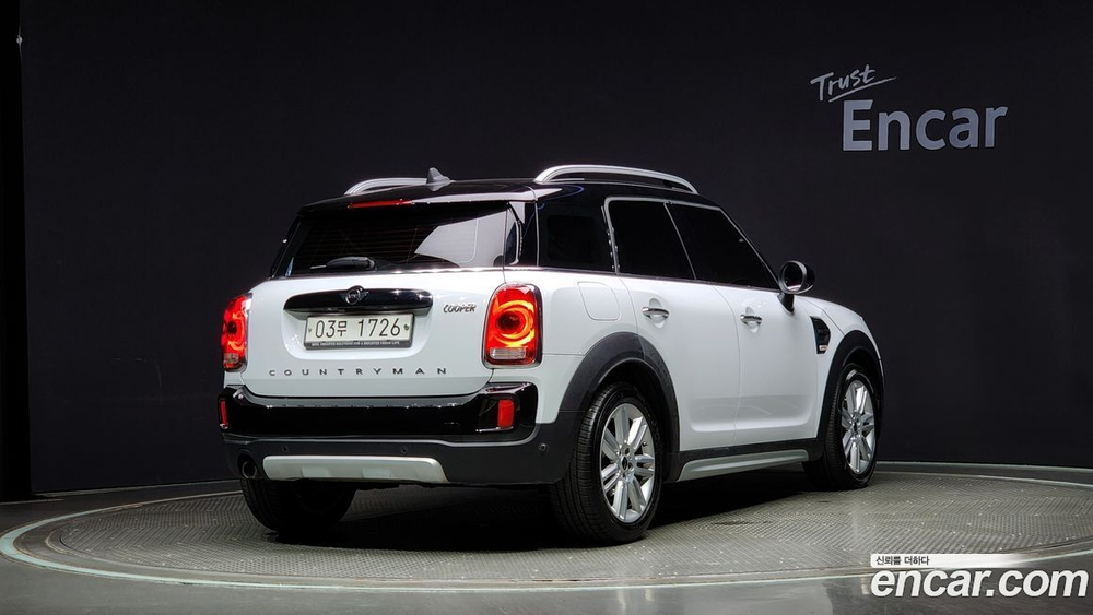 Mini Cooper Countryman HIGH (08.2019)
