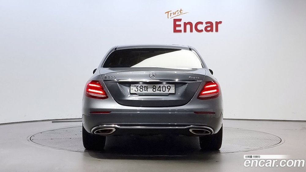 Mercedes-Benz E-Class W213 E300 4MATIC Avangarde (08.2019)