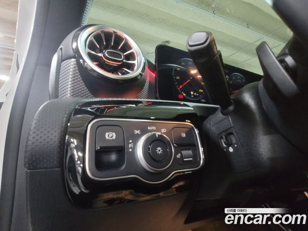 Mercedes-Benz A-Class W177 A220 Hatchback (10.2022)